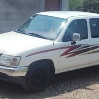 للبيع بدون مراوس بيع فقط سياره تيوتا 2002رقم اربيل سياره حلوه ومتعوب ع...