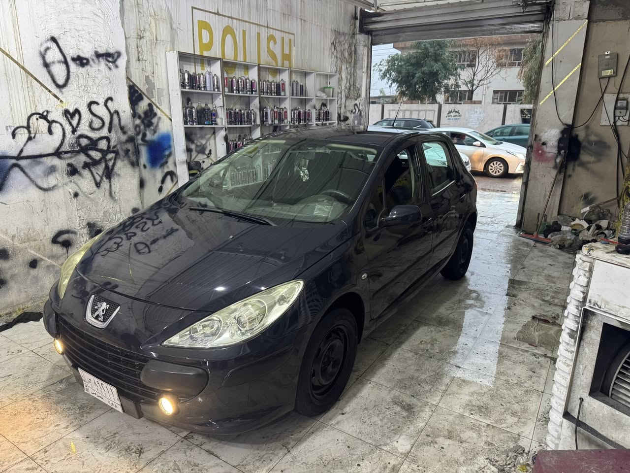 بيجؤ ٢٠٠٦ بدون صبغ صبغ بلادي بس بي شوية بارد رقم كركوك مشروع وطني سنوي جديد دفتر بانزين گير محرك تبريد ثلج كلة جديد تاخم صدر جديد شاشة ايباد شرط تحويل سيارة مابي برغي نقص 

سعر ٦٤ 

***********

***********
