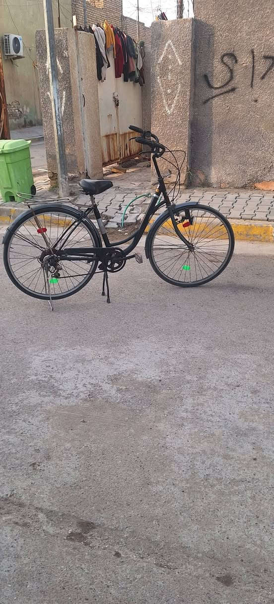 سلام عليكم بايسكل للبيع ينقفل وياه مفاتحيه نضيف جدا


**إذا كنت صاحب هذا الإعلان وتريد حذفه لأي سبب، رجاءا أرسل رسالة إلى الدعم الفني**