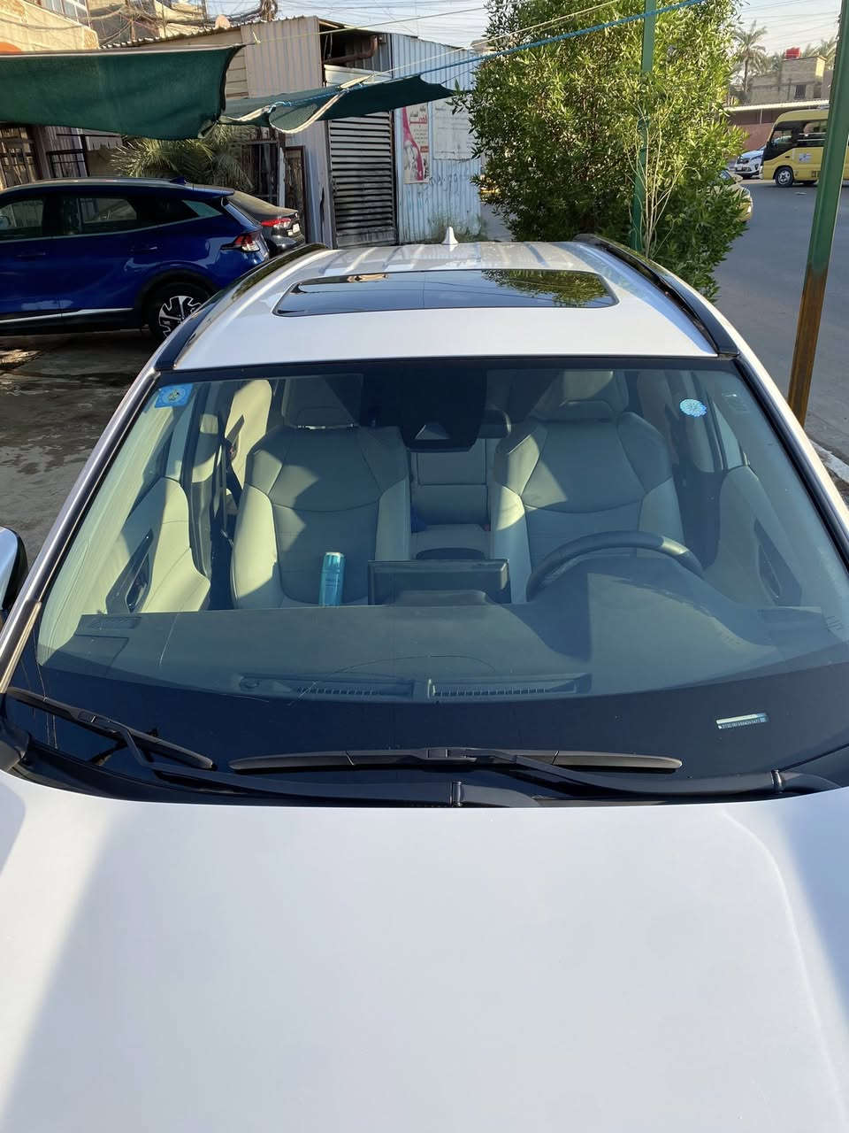 للجناية وليدورون نضيف تيوتا راف فور موديل 2024 محرك 2500 بانزين فقط وارد امريكي  ماشية 8000 ميل فقط 🔥دخول جديد رقم وهزة كاملة 
لسونار مرفق بصور هم كلة بارد مابيهة طخة حار ولا اي تبديل 
بدون ايرباك بدون قطرة لحيم بدون قطرة صبغ بس بارد بدون اي تبديل  راديترات بلادية غار تبريد لبلادي حادث لسيارة موضح بصور وصور لمزاد هم مرفقة وية لصور
ويل كروم كبير 19🔥يختلف عن لفئات لموجودة اكثرهة18 
بصمة تشغيل رادار امامي توقف ذاتي ✅رادارات جانبية
✅اوتو هولد✅كشنات جلد✅اشاير بل مري
✅كرسي السائق كهربائي✅كرسي خزن ميموري✅تدفئة مقاعد امامية✅رادار مسار✅فحص ظغط الاطارات✅تدفئة ستيرن✅صندوق كهربائ✅قطعتين تبريد✅منافذ شحن ✅النقط العمياء✅اكزوز مثبت سرعة✅تحديد مسار✅هاند بريدك دكمة✅فتحة سقف طكتين✅تلث وضعيات قيادة 
وبعد مواصفاتهة لمعروفة
تبريد لشركة بعدة نفسة راديترات نفسهة  ممبدل ايشي بيهة بس لدعامية لامامية مبدلة اصلية نفس اللون 
ولماصدات نفسهم لاصليات مصلحات ولباقي لبارد مبين بل صور

رقم لسيارة بغداد باسمي تحويل ثاني يوم هزة جديدة 
سعر لسيارة 277 
مكاني بغداد شارع الصحة
كلشي موجود بل سوك وكلشي بسعرة وكلشي ومواصفاتة سيارة حتة مماشية بنسبة لموديلهة لميعجبة يتخطة المنشور ونشاءلله تلكة لسيارة لتناسبك تحياتي للجميع❤️

للاستفسار ***********
