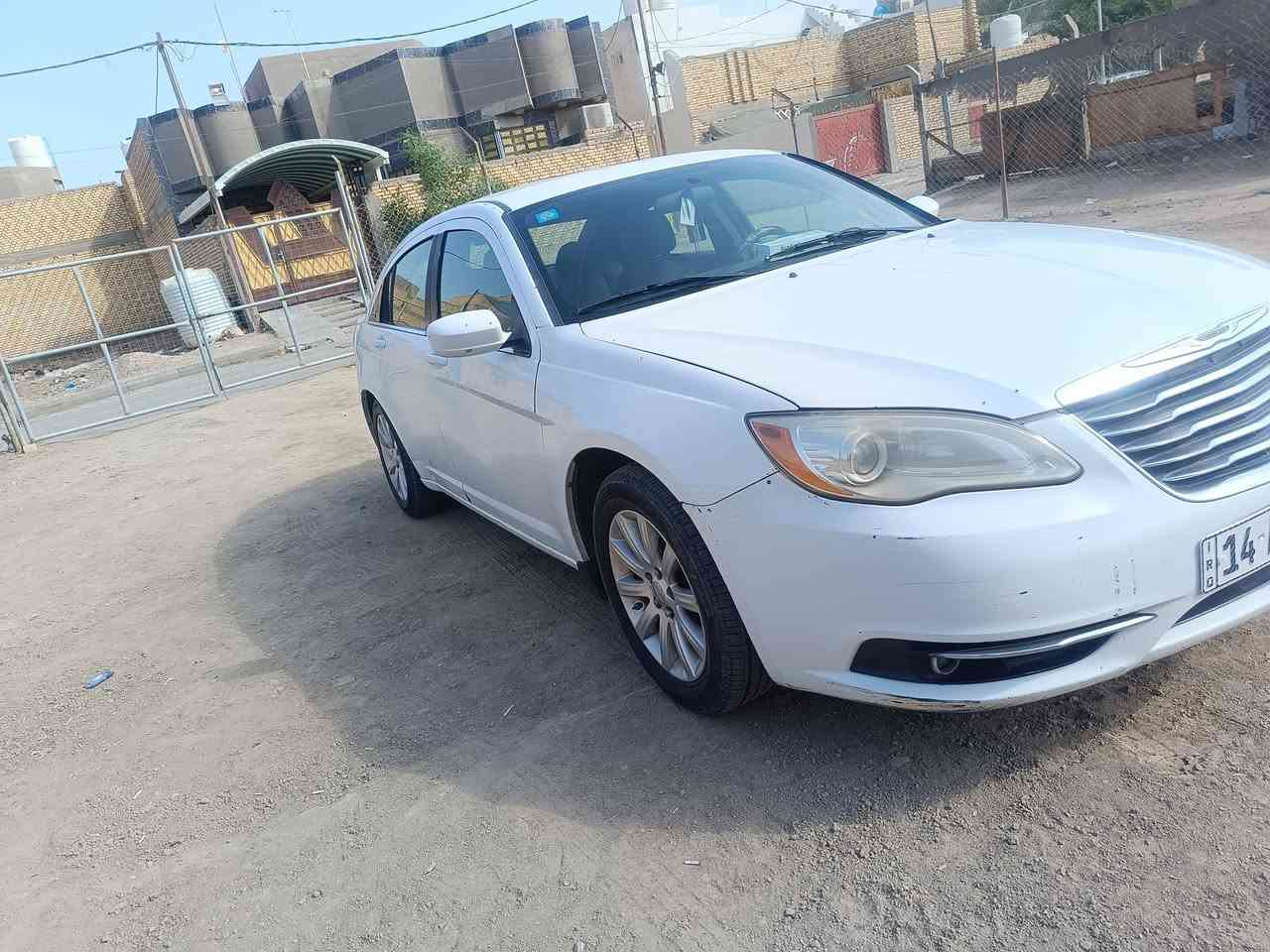 السلام عليكم
كلايسلرC200  موديل 2014

محرك 2400 (4سلندر 

مواصفات 

تحكم ستيرن 

كروز سرعة 

تشغيل عن بعد بلاد 

كشنات تدفئه 

شاشة ابل كار بلي +اندرويد اوتو+كاميرا

ضررها مثل ما موضح بالسونار 

ماشية 112 حقيقي 

نقص حدادية خلفيه نص عمر 

وتبريد فقط فتح دشبول عندي المنضومه 

السيارة منتهيه سنوية بأسمي  رايدها ب65 اكرر سيارة مابيها ضربه قويه ضررها دحچة بمريكا مكان السيارة البصرة الأصمعي ***********
