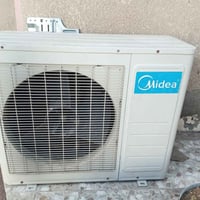 قطعة خارجية • ميديا • طنين