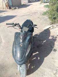 دراجه كامكو جي فور البيع سعر 150بيها مجال دراجه بس قايش مكطوم شغاله ما...