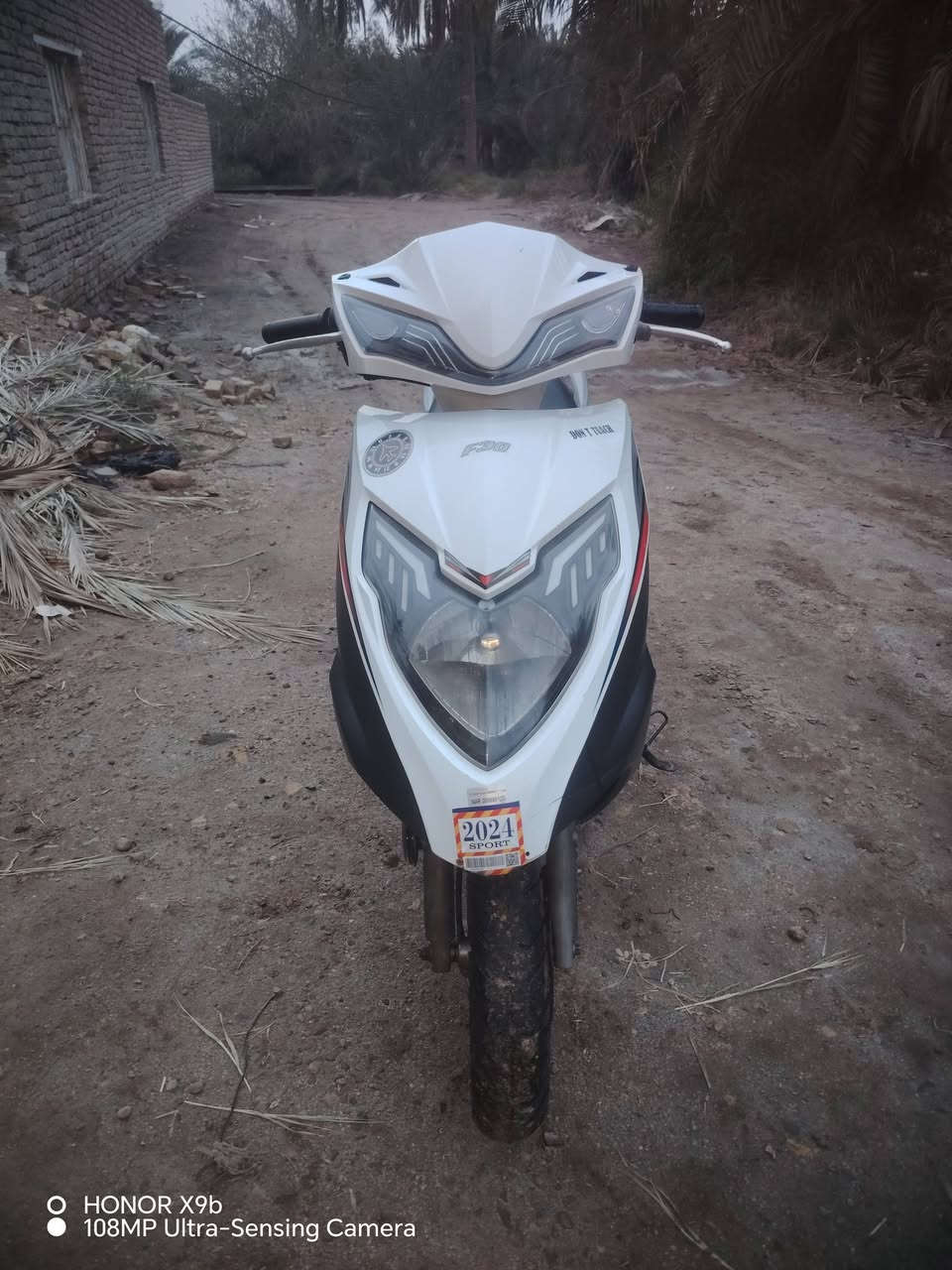 سلام عليكم.. دراجه F30موديل 24 مكفوله من كلشي بلاديه شغاله من طول لطول مكينه كفاله سعره علواتساب ***********
