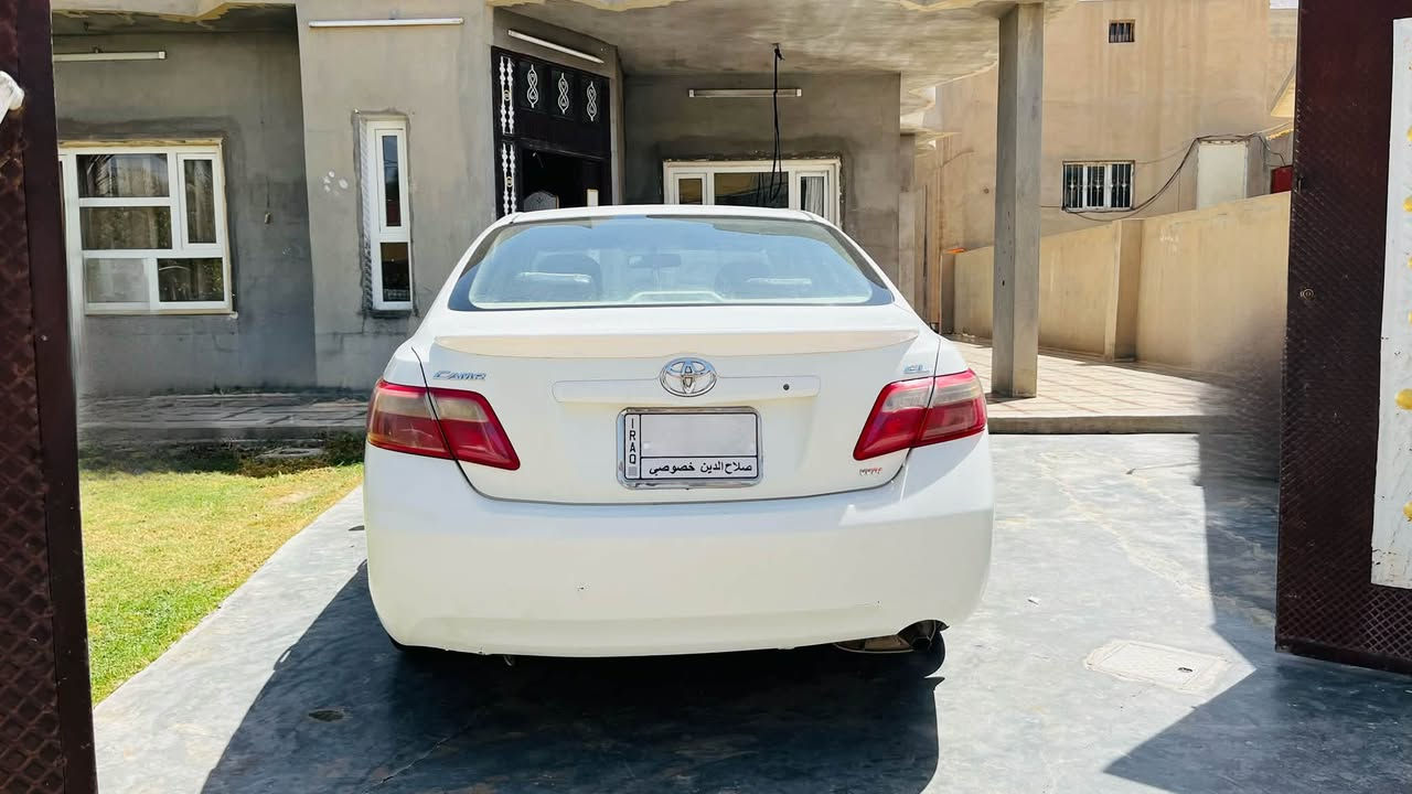 السلام عليكم         
مكلف بل نشر
 للبيع تيوتا كامري 2007 خليجي مواصفات GL محرك كير شرط كلين ما عدة كلير بل جاملغ الخلفي رقم 
صلاح الدين خصوصي باسمي تحويل ثاني يوم 
السعر 110 وبيها مجال غير متواجد على الخاص 
‭0782 912 8575‬
