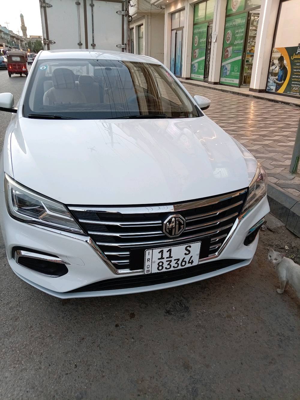 ام جي 5 موديل 2022 السياره مكفوله من الدعاميه للدعاميه ماشيه 8500 سياره مكفوله رقم بغداد باسمي تحويل ثاني يوم بالسياره سعرها 112 وبيها مجال مكان السياره بغداد الكرخ الشيخ معروف مقابل شارع حيفا اي استفسار من رقم موجود اني ما متواجد على النت ***********