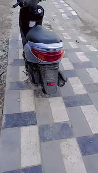 دراجه كفاله عامه من كل شيء من ماكينه وما ملعوب بيها الدراجه ابد واللي ...