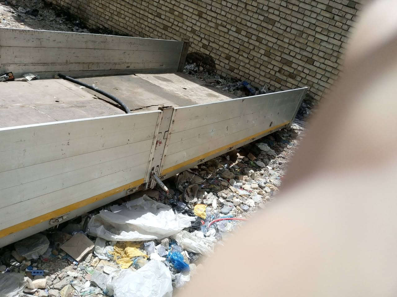 بدي اتيكو للبيع طول 6و25
للتواصل على***********
