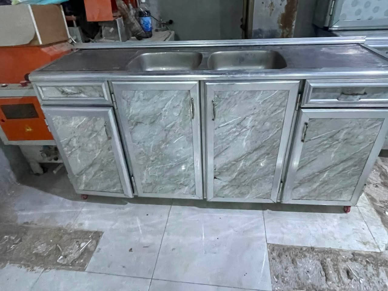 كاونتر سبع قطع المنيوم سعودي للاستفسار ***********
