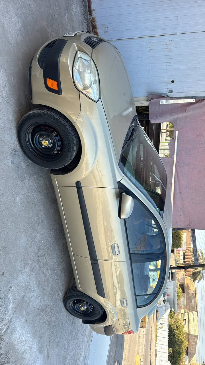 ريو 2008. بدون قطره صبغ ماشيه 160 السياره فوك متصور نضيفه للاستفسار ***********
