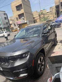 جيب هايبرد 2024 لمتد 3 شاشات رقم بغداد  رقم الشاصي موجود بالصور  للاست...