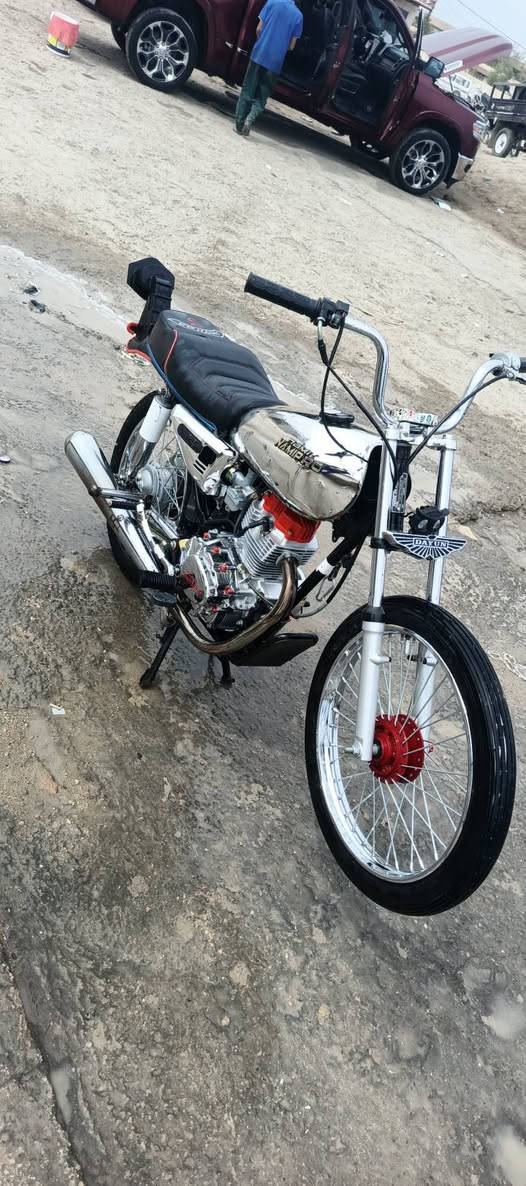 سلام عليكم تيربو للبيع كلها 26 وراق شاصي نامه 26 دراجه هاون شرط سرعه ولفصله مكان لقاسم طريق جفل سوق دوهان سعر خاص وهاذه رقمي شراي يتصل ***********
