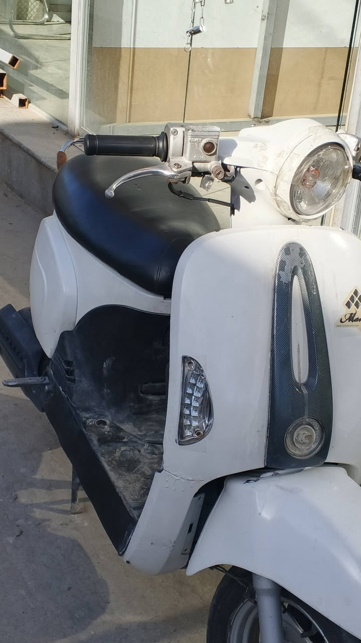 سلام عليكم دراجه كوري كامكو مينه اخو جديده دراجه خير من الله السعر٥٠٠وبيه مجال حق الجيه مجود خاص🛵


**إذا كنت صاحب هذا الإعلان وتريد حذفه لأي سبب، رجاءا أرسل رسالة إلى الدعم الفني**