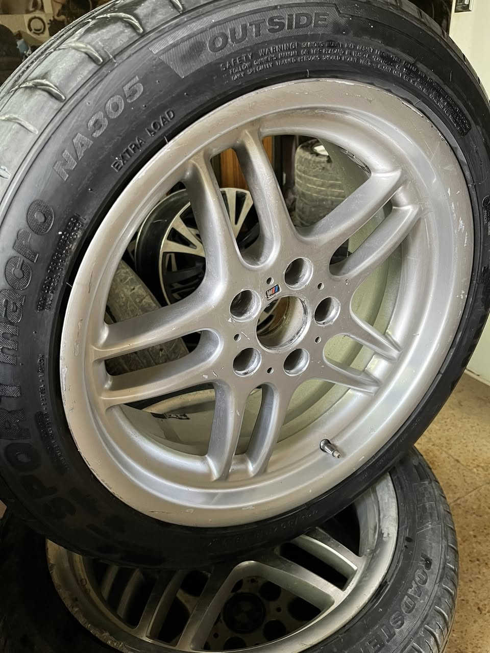 🛑شباب عندي تخم ويل M حجم 18  توسايز  بي بس ويل واحد بي فطر زغير ومصلح بيع او مراوس وياه تخم تاير نظيف سعره 450 
🛑تخم ويل حجم 17 مكفول من كلشي وياه تخم تاير نظيف 
يرهم زعره ويرهم 36 ويرهم علسيارات الكوري همين وعل 500 هم يرهم سعره 375 
🛑تخم ويل كرن الغزال مال حديث حجم 17  مكفوووول بدون تايرات او تريد تايرات هم موجوده مال باله 
سعره ٤٥٠
مكاني حله 
***********
