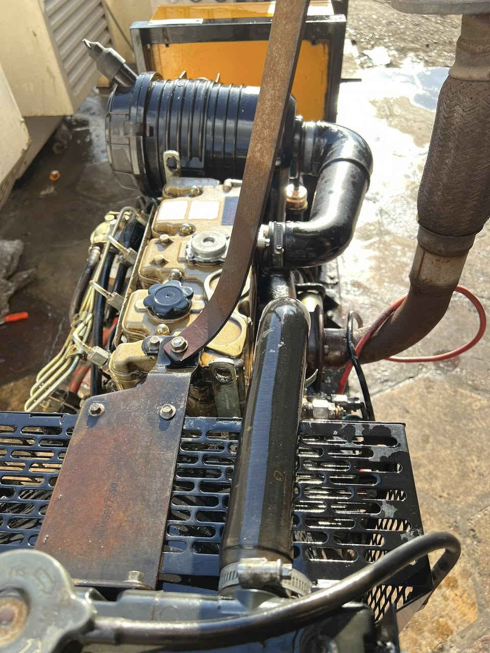 حياكم الله اخوان

بيركنز 20KV بزون (4بستم) نضيفة بدون فتح كفالة

📍بغداد_ الكراده

***********☎️
