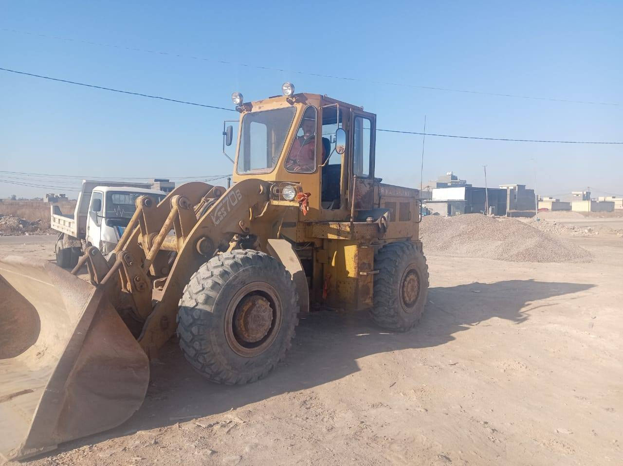 السلام عليكم
شفل ككاوسكي حجم70

 للبيع موديل ٨٣. بي

الشفل بلادي لا صبغ ولاتبديل

المكينه بلادي

شفل خير من الله عل شغل حاليا

تحويل ثاني يوم

باتري جديد

سعره ٣شدات و٢٠ ورقه بي مجال قليل 

العنوان بغداد الصابيات

الاستفسار الاتصال بالرقم ***********
