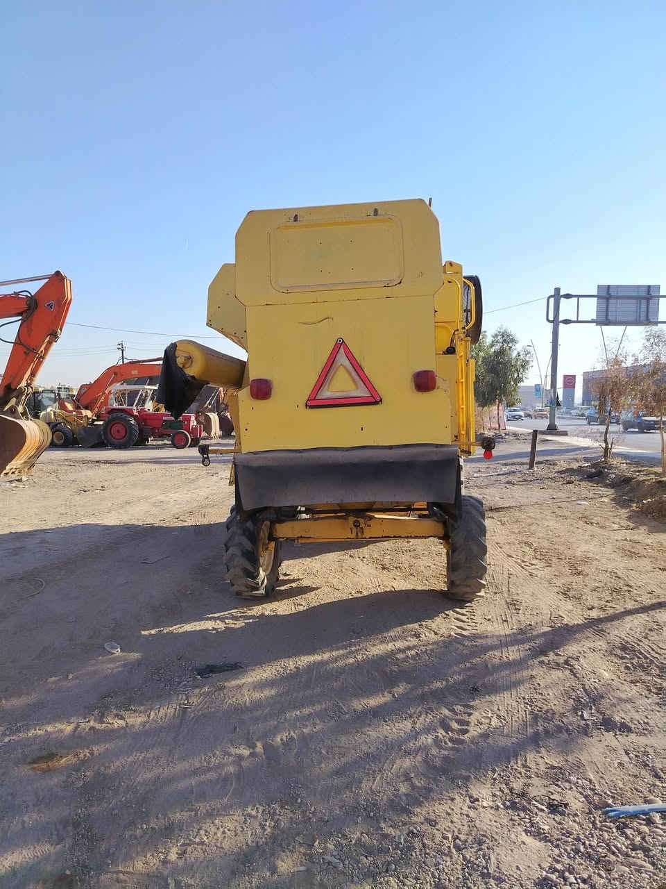 سلام عليكم
حاصوده للبيع
مكفول كفالة عام
كلها بشرط
استفسار اتصال
***********
***********
