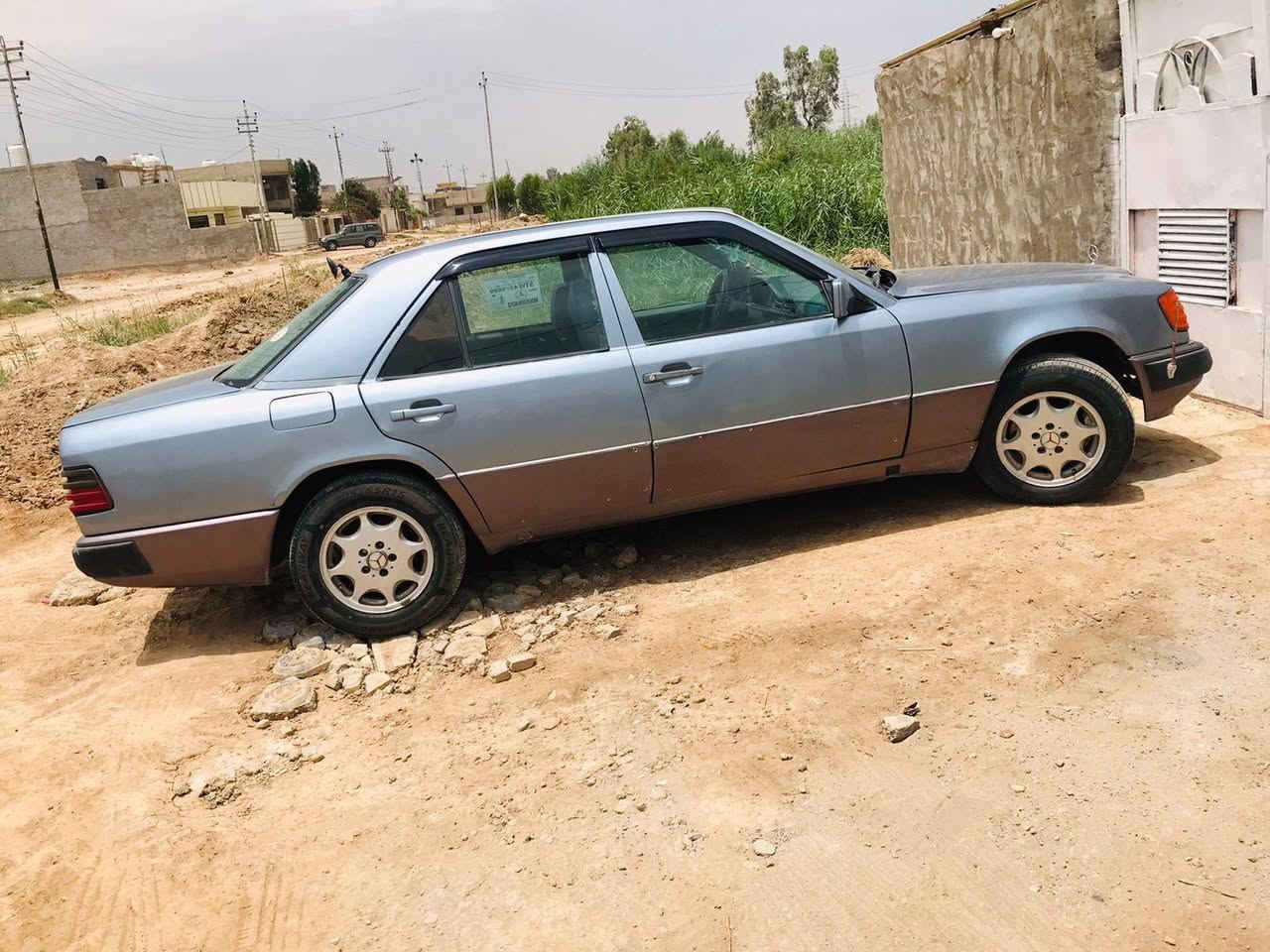 سلام عليكم دب مارسدس موديل 92سنويه الئ30 هزه جديده صدر جديد سياره خير من الله بيهه محرك اثنين او نص لا تبخير ولا تنقيص 
السعر 45 او بيهه مجال بسيط عنواني بعقوبه الكاطون غير متواجد على. الفيس مكلف بل نشر اتصال على. الرقم ***********بي وتساب
