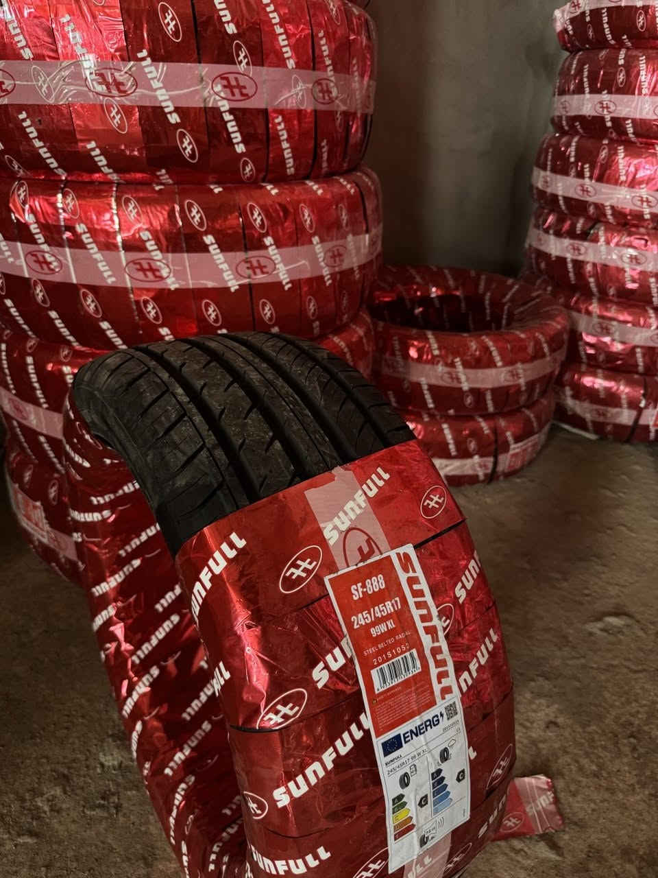 وكالتنا الخاصة لإطارات "سنفل - SUNFULL" 
متوفرة جملة لأصحاب المحلات
القياسات:
245/75R17
245/45R17
215/65R15
275/45R20
📍 فروع شركة فاست تاير:
 الموصل: الموصل الجديدة / قرب فرع السايلو
 دهوك :سميل / طريق زاخو
 زاخو : طريق إبراهيم الخليل
📞 للتواصل : ***********
