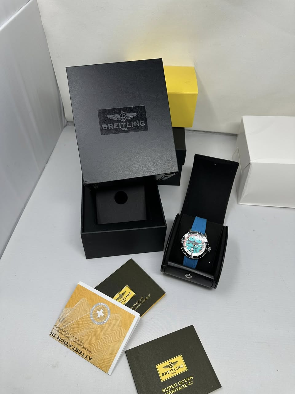 برتلنك سوبر ماستر
اوتوماتيك اعلى كوالتي 
قطعه مال بضاعه DHL
مع كامل الملحقات تفاصيل داخل الفدير
مزاد من (20$)
اقل رقعه (10$)


**إذا كنت صاحب هذا الإعلان وتريد حذفه لأي سبب، رجاءا أرسل رسالة إلى الدعم الفني**