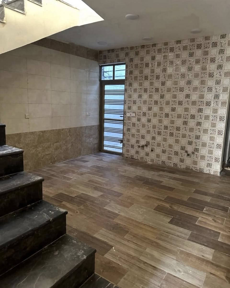 دار للبيع مساحة ١٠٠ متر 
خلف مول الحامد قرب حسينية شاكر الساعدي 
منطقة كاملة الخدمات


**إذا كنت صاحب هذا الإعلان وتريد حذفه لأي سبب، رجاءا أرسل رسالة إلى الدعم الفني**