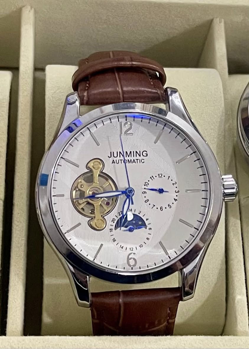 مع التوصيل 35  كلش راقيه


**إذا كنت صاحب هذا الإعلان وتريد حذفه لأي سبب، رجاءا أرسل رسالة إلى الدعم الفني**