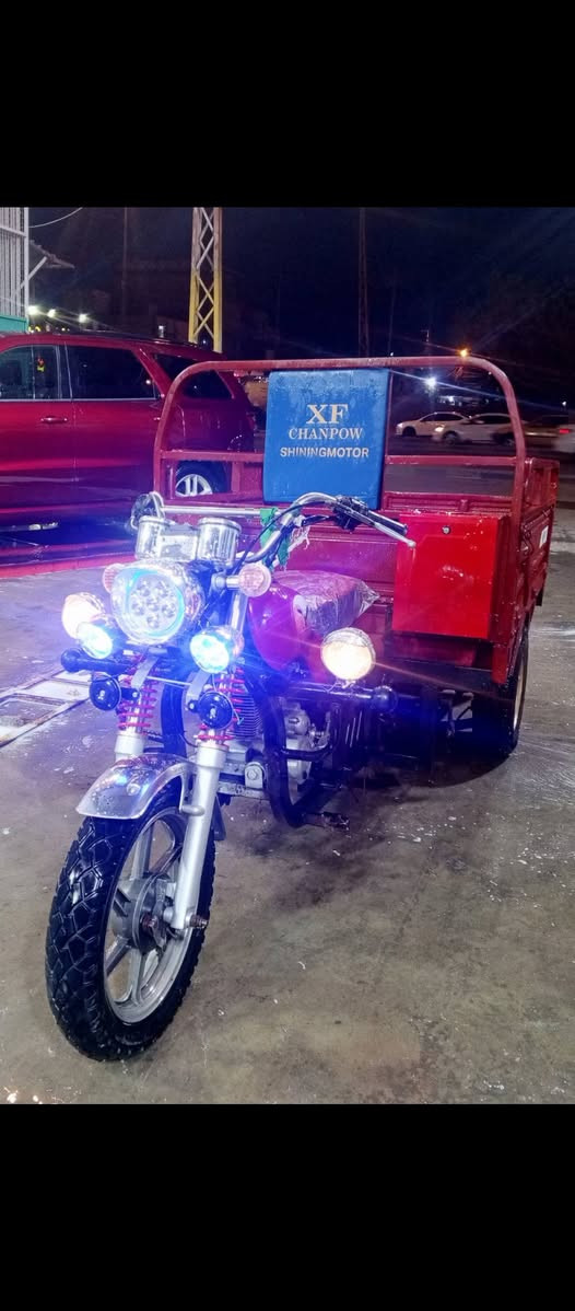 ستوته جمره 2013مكفوله كفاله عامه من الحيم الركبه والخياس يعني شاصي مكفول كفاله عامه اوراق اصوليه كبل ترقم 1350المكان النجف بيع مستعجل ***********
