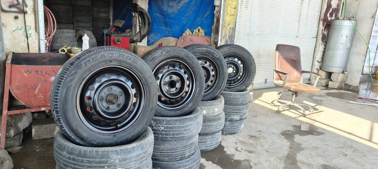 جمعة مباركه كامله
طخم ويل عادي يرهم(فكترة)(اكسنت)(براتون)حجم 14

طخم ويل عادي يرهم (النترا )(كيا اوبتما)( كيا سيراتو)( بطه )حجم 15

لإطارات جميع الاحجام 
215/55/17
215/50/17 اخر تك
225/65/17 اخر تك
205/55/16
215/60/16
205/60/16
205/65/16
215/70/16
225/55/18 اخر تك
235/55/19
235/40/19 اخر تك
195/65/15
195/60/15
185/70/14
185/65/14
195/14
195/15
205/70/15
عنوان القيارة المجمعة الجديدة مجاور محلات ابو صالح لمواد البناء 
رقم ***********
