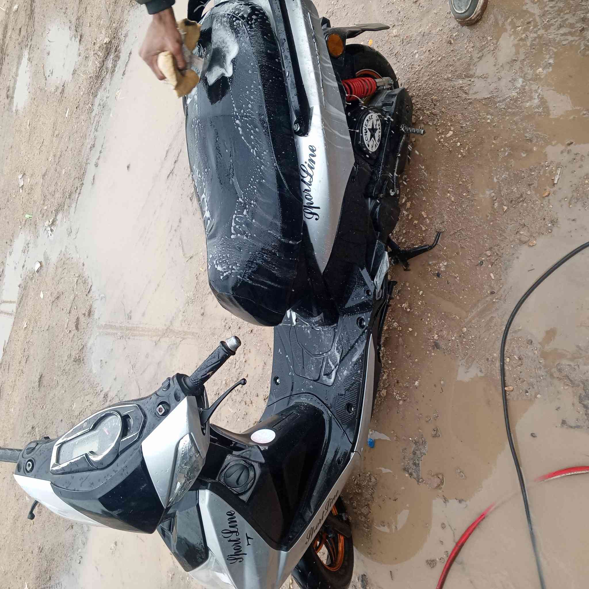 سكنس للبيع 2020 كربايات كاملة كابريتة جديدة دراجة ابلادية تجي ابعينك وتشوف السعر 750


**إذا كنت صاحب هذا الإعلان وتريد حذفه لأي سبب، رجاءا أرسل رسالة إلى الدعم الفني**