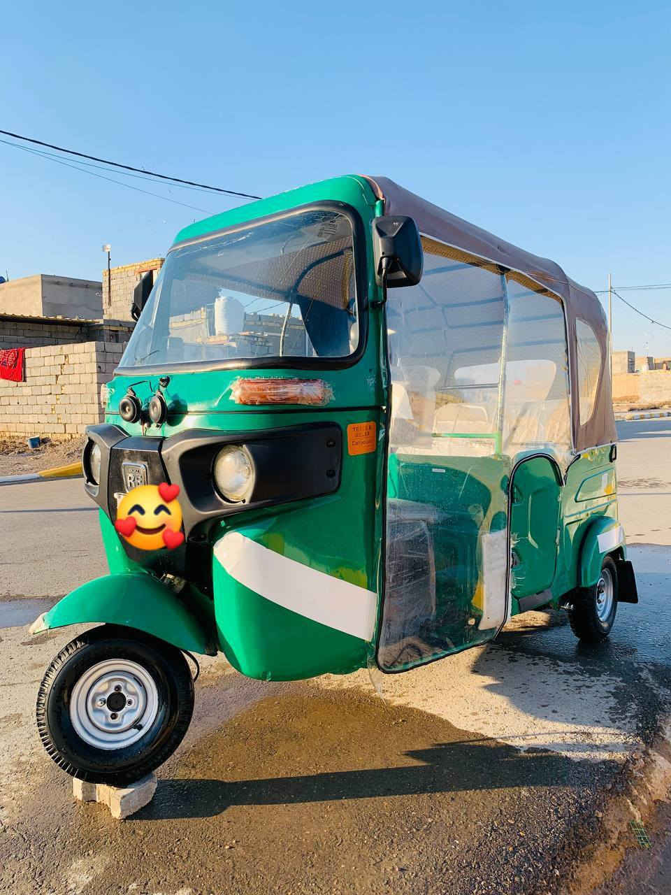 سلام عليكم تكتك للبيع موديل 22رقم وسنويه بيه ظربه بلغد ومكينه مجفته شركه اول مره المكان كوت قظاء الحي السعر 7700وبيه مجال الرقم ***********
