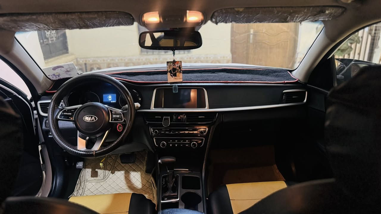 سلام عليكم  

سياره كيا اوبتيما ￼مديل 2020 سياره حلو نضيفه 
ماعده جاملق والبنيد المامي 
سياره جهازه من كلشي تبريد حداده تخم تيارات كله جديد 
سياره موصفاته حلوه محركه 2400 ￼Gi  
‏￼
السعر 145 وبيه مجال 
العنوان البصره كرمه علي 
***********
