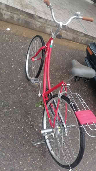 سلم اوعليكم للبيع باسكل عبد الحليم كلو جديد السعر ١٠٠وبي مجال قليل  الرقم ***********
