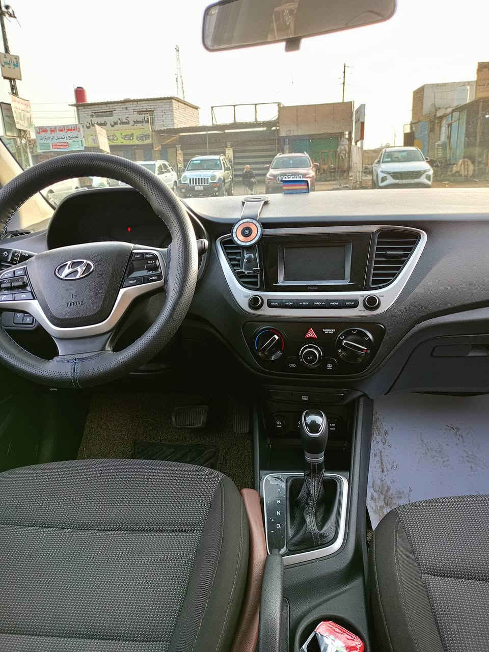 اكسنت موديل 2020 وارد امريكي حادث باب وجاملغ مامي مكينة 1600 دوش ماشيه47 السعر 115 وبيهه مجال بيع اومراوس حسب القناعه العنوان ميسان حي الشهداء رقم الهاتف ***********
