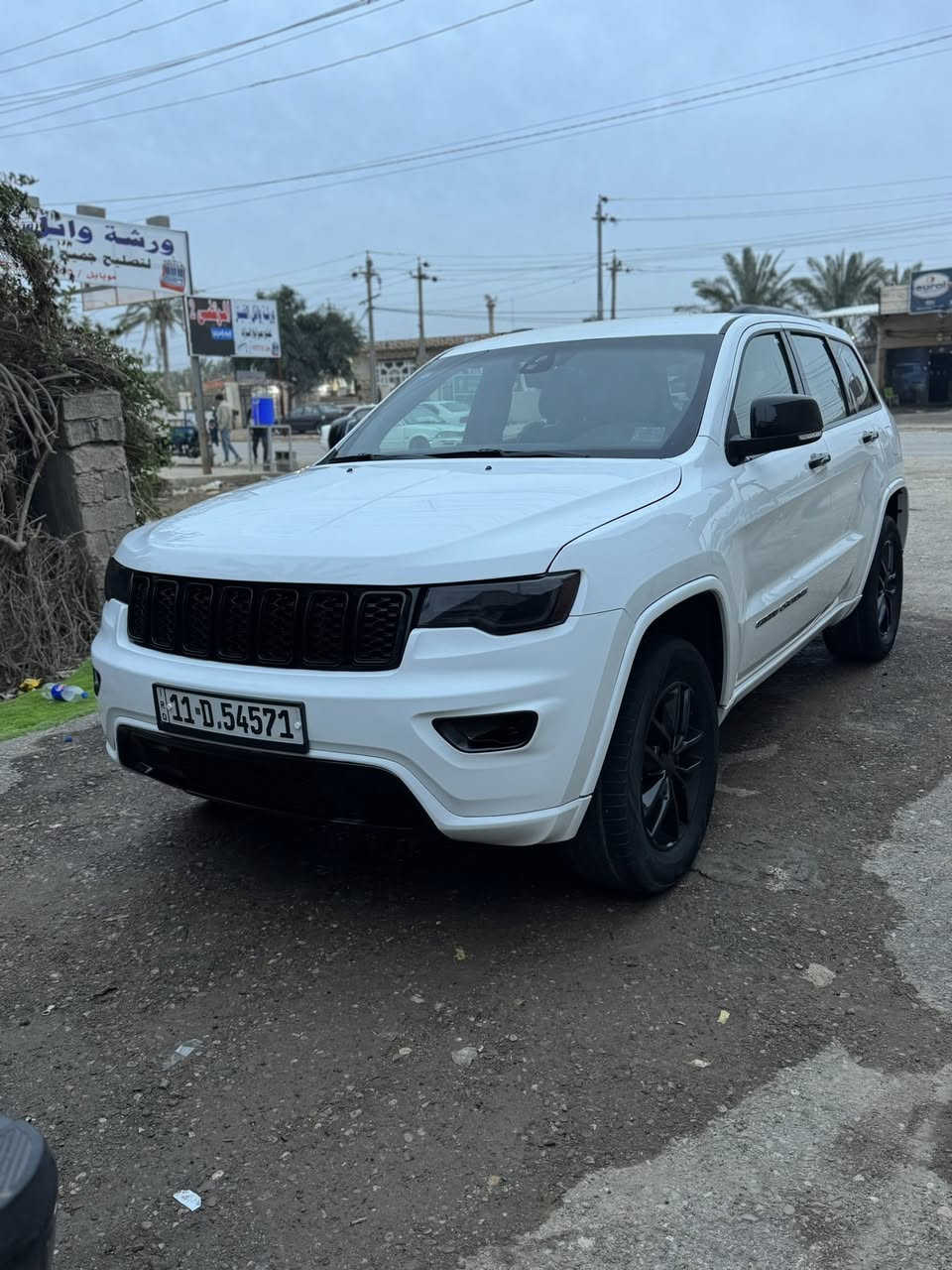 جيب لاريدو لمتدد 2019 
فول ماعدا الفتحة 
السعر 198 
محرك v6 .3.6 
القير: أوتوماتيك 8 سرعات
 • نظام الدفع: خلفي تو ويل 
•تشغيل عن بعد 
رادار امامي خلفي +نقط عمياء 
•مقاعد جلد 
• تدفئة مقاعد أمامية +خلفيه 
• تبريد مقاعد (اختياري)
• تحكم كهربائي بالمقاعد مع ميموري
• ستيرن جلد مدفأ
• تشغيل بصمة + دخول ذكي   
•جنطة كهرباء
 • ويل ألمنيوم 18 إنج
 • مرايا كهرباء مع تسخين
 • إنارة LED نهارية +عدسات زنون 
رقم بغداد الدولي هزة جديدة 
***********
