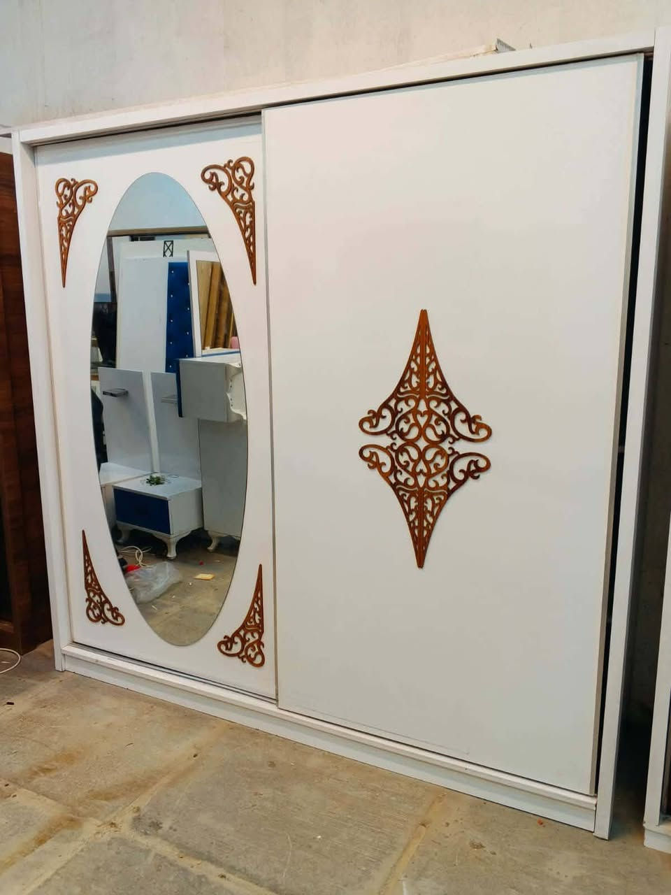 غرفه تركي.نظيفه جدا شخطه ما بيها السعر375مع شد ونقل الحجز واتس***********
