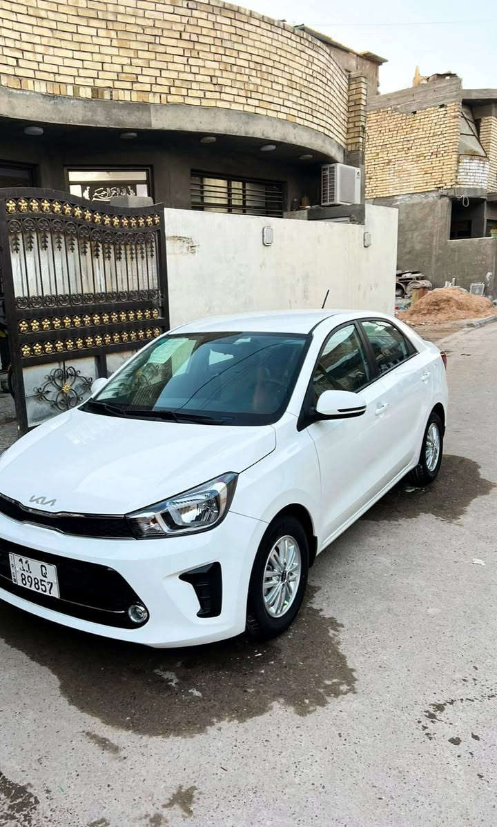 للبيع كيا بيجاس موديل 24 ماشيه 8 ألف السيارة على وضع الشركة كفالة من الزلغ رقم بغداد بسمي السعر 124 بيه مجال بسيط ***********
