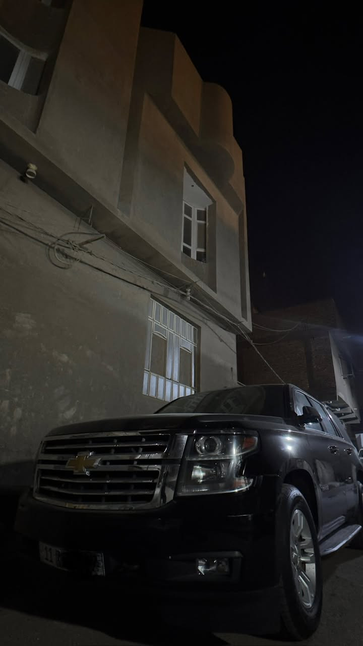 السلام عليكم تاهو 2020 داخله بكتاب ضباط حالياً بأسمي ثاني يوم تحويل بأسم المشتري مواصفاتها بوليسي دواخل اسود جلد شاشه قاصه مكينه 5300 ماشيه 224 الف كيلو السياره كلين تايتل عدا اربع بيبان رش بدون دواخل السياره جديده بمعنى الكلمه صور الحادث مرفقه بالمنشور جاهزه ع اخر حبايه مكان السياره السماوه السعر ب335 بيها مجال للتواصل ع الرقم ***********
