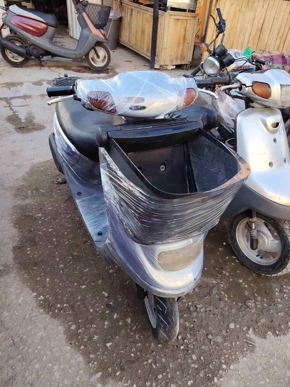دراجه منغولي شرط الفحص كهربائيات كامله سلف وهندر كفاله عامه اللون السمائي السعر 550 واللون380 العنوان كربلاء رقم الهاتف ***********
