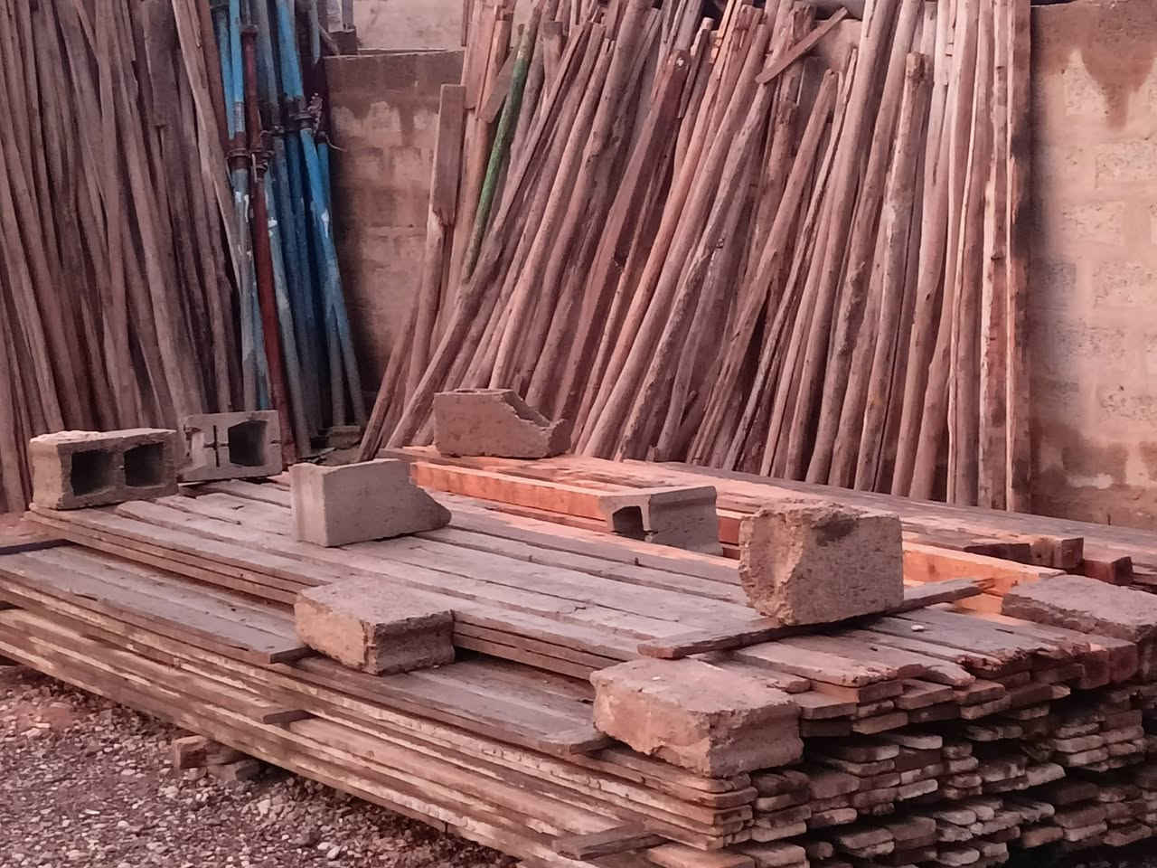 قالب للبيع بي مكعبين  لوح دراسك400درسك***********
