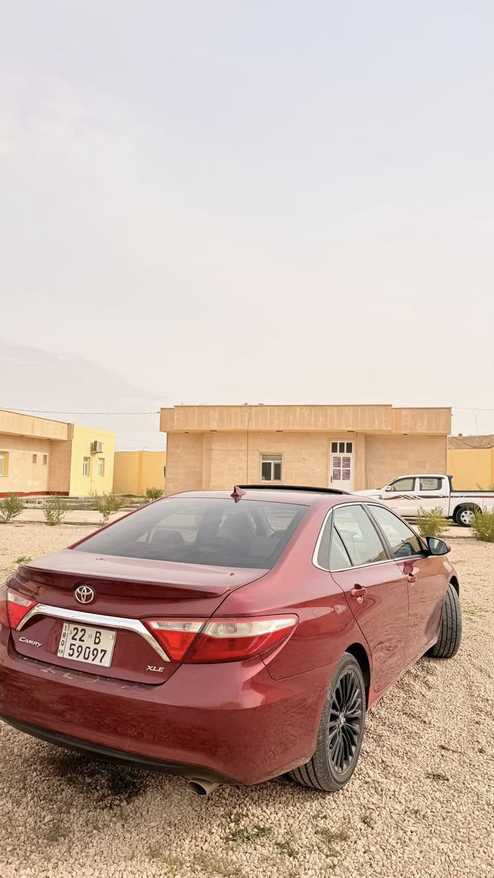 كامري موديل 2017  مواصفات XLE بجم كبس  حادث بابين وجاملغ موجود باربيل
***********
