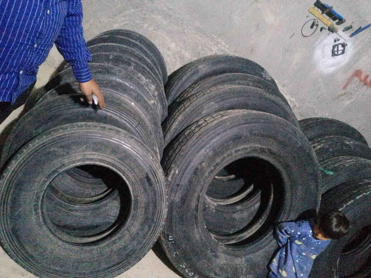 لبيع الاطارت المستعمله الياباني
كوليش بيه الإطار شرط مكان سماوه


**إذا كنت صاحب هذا الإعلان وتريد حذفه لأي سبب، رجاءا أرسل رسالة إلى الدعم الفني**