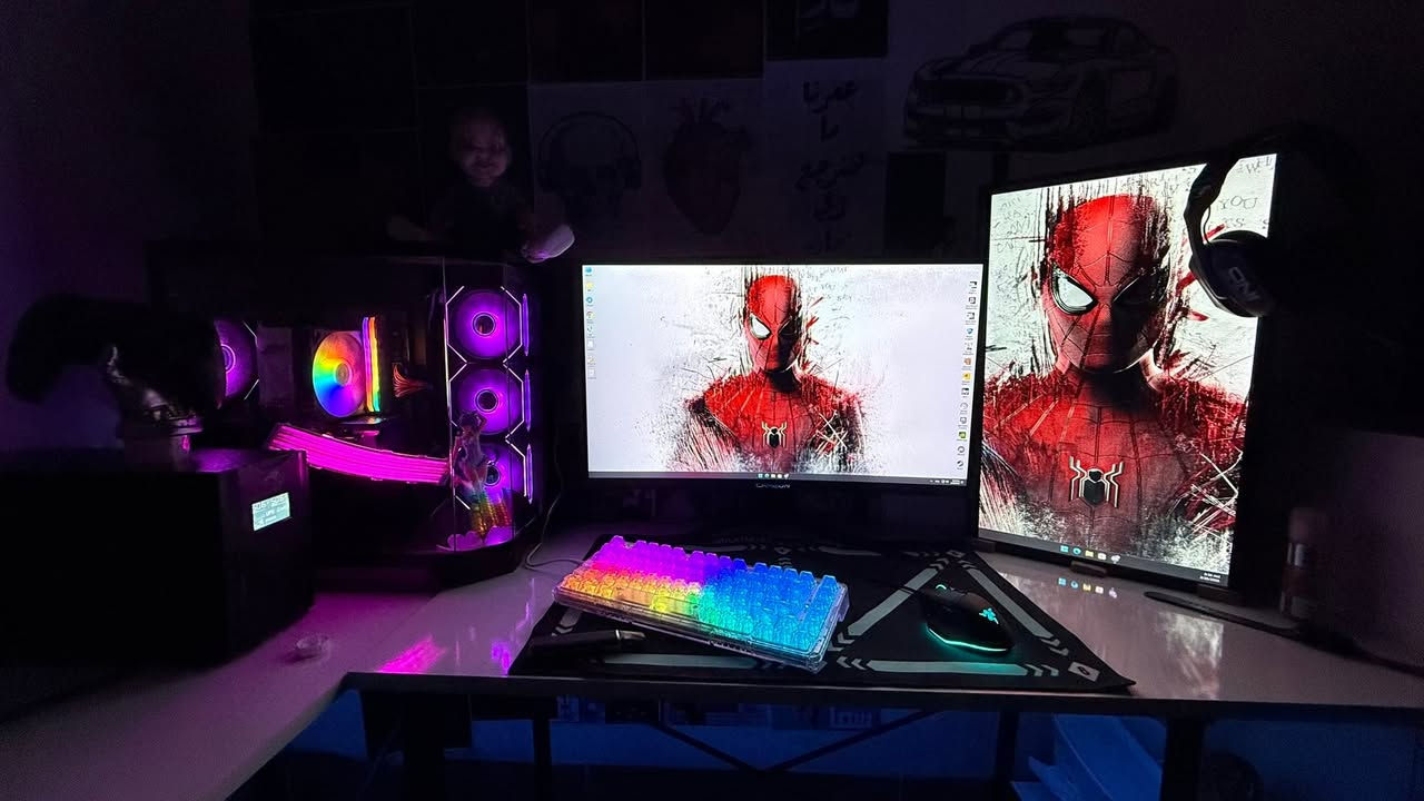 السلام وعليكم اخوان تجميعتي للبيع سعر
مليون وميه وبيها مجال.   ***********

R5 — 4500
RTX-2060 aorus 8g 3van
1t—ssd
Ssd—240g
128g—m.2
Psu—850w gold 
Mb—b450
Ram—16 2*8 corser
