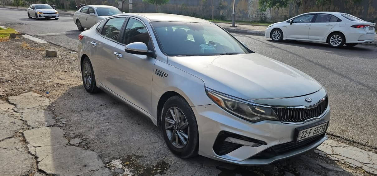 السلام عليكم
اوبتما 2019 وارد أمريكي حادث بدون اير باك رقم أربيل بأسمي حادث بسيط دعاميه وشويه من البنيد
ماشيه 73 
مكانها حي الأطباء حي الجهاد
السعر 139وبيها مجال بسيط
للإستفسار الاتصال على الرقم ***********
غير متواجد ع النت
