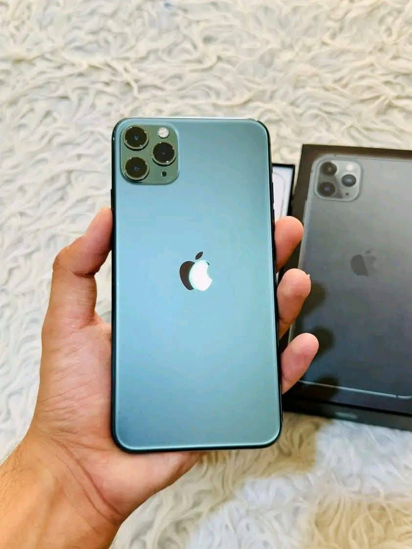 iPhone 11 pro max
عروض رمضان وكل سنه وانتو طيبين
ايفون 11 Pro max

بطارية 93% شرعي

مساحة 256 g 

نموذج M 

وتر بروڤ 

معفي من الضريبه

معاه الكرتونه 

مش مغير ولا حاجة ولا أتفك قبل كدة 🪬

موجود كاش وتقسيط

السعر 11000 نهائي

  ابعتلي وتساب أو فون✨
01214894575


**إذا كنت صاحب هذا الإعلان وتريد حذفه لأي سبب، رجاءا أرسل رسالة إلى الدعم الفني**