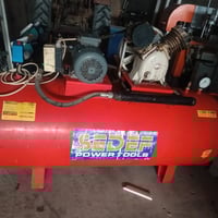 للبيع كمبريسر 500لتر ثري فيس تركي  07728603429 07501151623