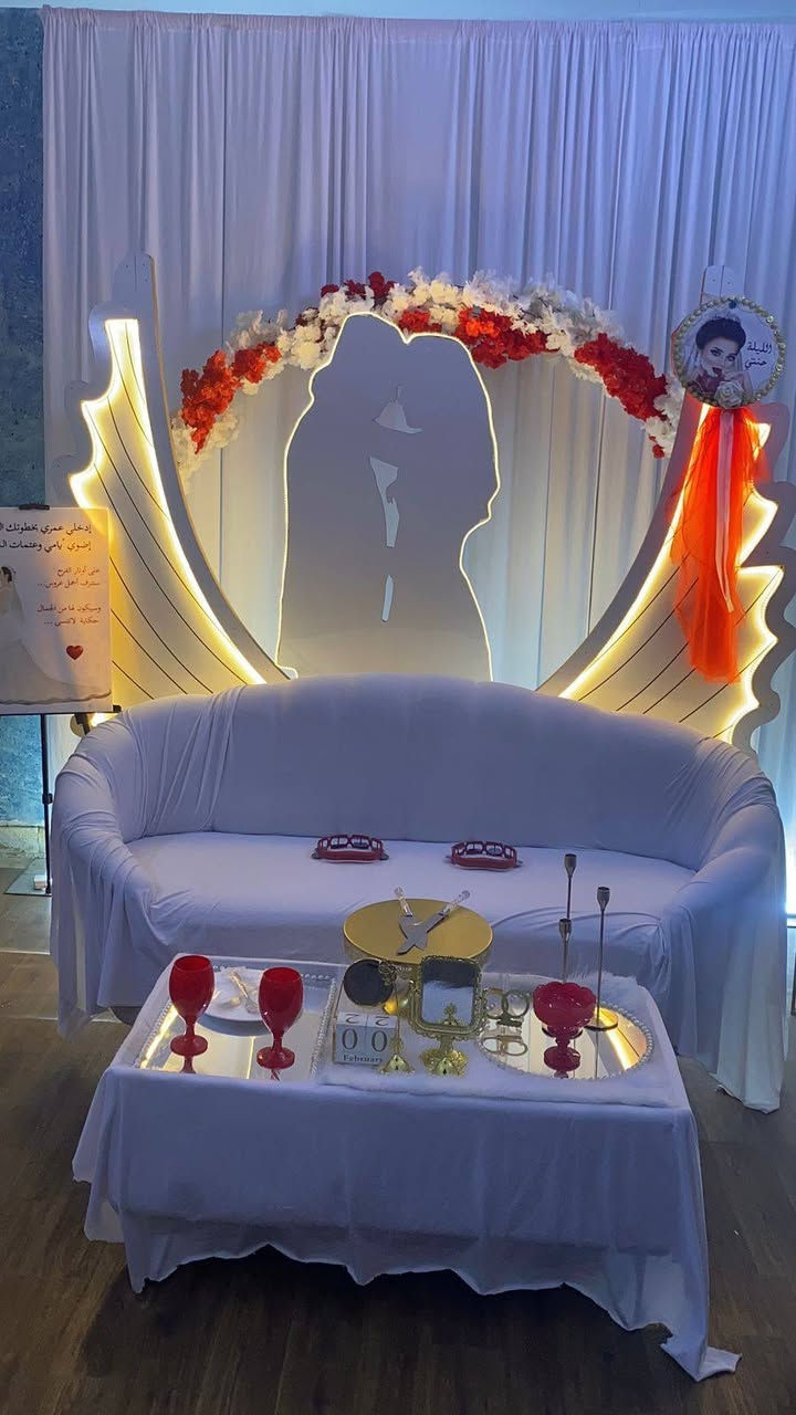 تسر إدارة اليقين للكوشات عن عروضها المميزه كل ما هو جديد لدينا خدمتكم تسعدنا أنسب  الأسعار فرحتنا تكتمل مع فرحتكم (خطبه حنه أعراس أعياد الميلاد حفلات) توصيل لحد باب البيت مع نصب الكوشه للحجز والإتصال واتساب
***********
