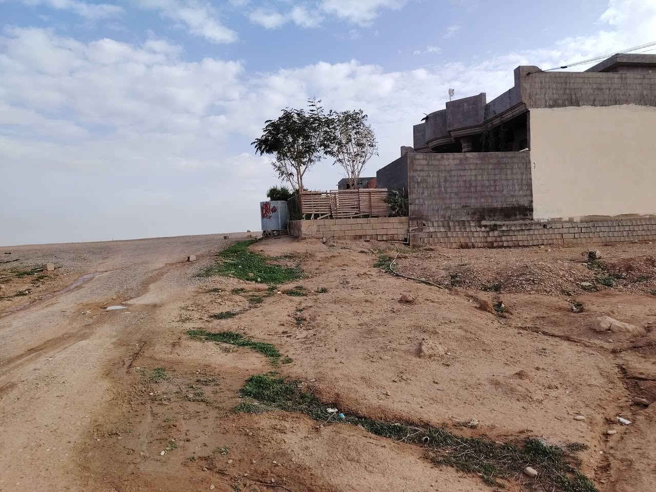 بسم الله الرحمن الرحيم
السلام عليكم ورحمة الله وبركاته
يعلن مكتب علي الصميدعي للاستثمار العقاري
عن توفر قطعة ارض للبيع #طابو_صرف المساحة ١٥٠ متر العرض ٧ونص متر النزال ٢٠متر الموقع حي الاعتراضات قرب مجمع اورانوس تبعد عن السايدين الجديد ٤٠ متر ارض عدلة كما موضحة بالصور وامام القطعة حديقة عامة حسب المخطط العمراني ٠٠٠ للاستفسار عن السعر وباقي التفاصيل الاتصال على الارقام التالية او مراسلة الصفحة :
📞 *********** متوفر واتس اب
📞 *********** متوفر واتس اب
او زيارة مكتب علي الصميدعي للعقار الكائن في ديالى ٠ جلولاء ٠ حي الشهداء ٠ مقابل اتحاد شباب جلولاء ٠ ودائرة التقاعد ٠
