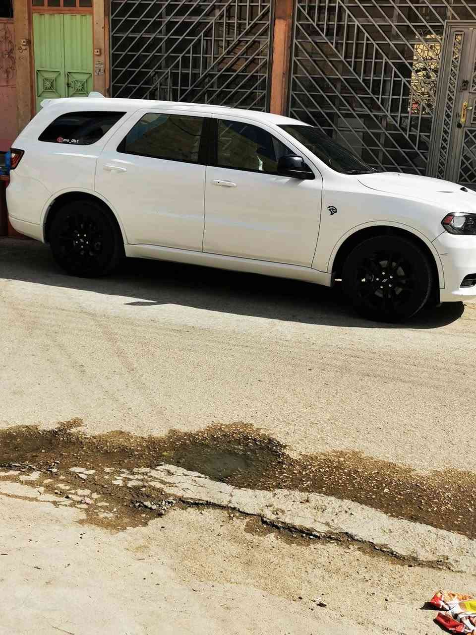 السلام عليكم. دوج دورنكو 19 ماشيه 65 سياره مكفوله كير ومكينه من عدئ الحادث مالتهه وبيهه جلغ بالباب الي عكس السايق والي وراهه وصور الحادث بالمنشور والبنيد الاصلي موجود مالتهه. السعر 240 وبي مجال بسيط الاتصال ***********
