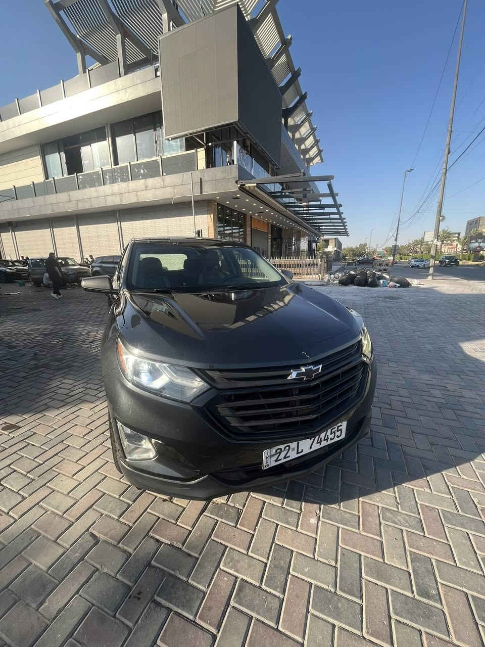 ‏Chevrolet Equinox 2021 LS
‏‎شيفروليه  اِكوينكس LS  2021
‏‎لون فحمي  
‏‎الرقم اربيل.
‏‎ضررها دعاميه وبنيد مصبوغ 
                                                   
‏2GNAXHEV6M6126239 رقم الشاصي


**إذا كنت صاحب هذا الإعلان وتريد حذفه لأي سبب، رجاءا أرسل رسالة إلى الدعم الفني**