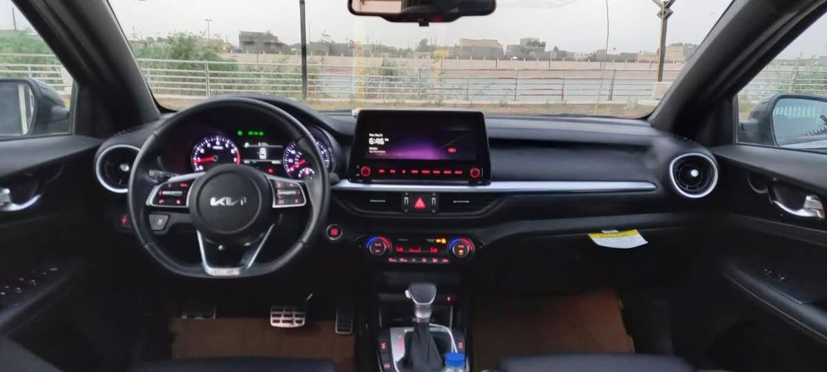 السلام عليكم

فورتي 2023Gt line⭐️

مواصفاته : فول ١/١ اعلى شي بل جيتي لاين 

بصمه ✅

شاشه حجم كبير ✅

ويل كب سبورت 

بصمه ابواب ✅

تشغيل عن بعود✅

اناره ترحيب 💡

رادار امامي 🛑

رادار جانبي 

سستم صوت harman🔊

اشاير مري 

مكينه 2000 دوش✅

ستيرن حرف D✅

تحديد مسار ⚠️

اوتو هولد ✅

قياده ذاتيه 

سايد بريك بصمه 👍🏻

شحن واير لس⚡️
 كار بلي 

كشنات جلد +حضن سبورت ✅

فتح جنطه تلقائي عند الاقتراب ✅
 
حادثه شبر بنيد فقط موضح بصوره 
سونار موحود 
3وضعيات🛑  رقم بغداد 
فول ١/١ للخير اعلى شي بل جيتي لاين 

مكانه بغداد 📍
***********📞
 السعر :١٦٢ مجال بصيط @
